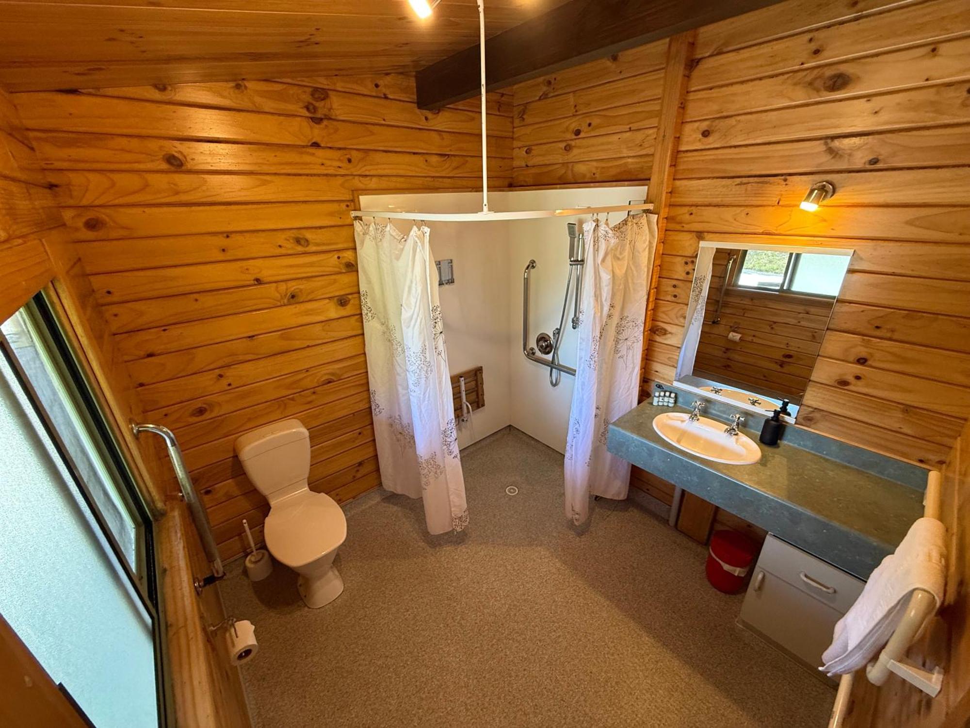 Paparoa Park Motel 푸나카이키 외부 사진