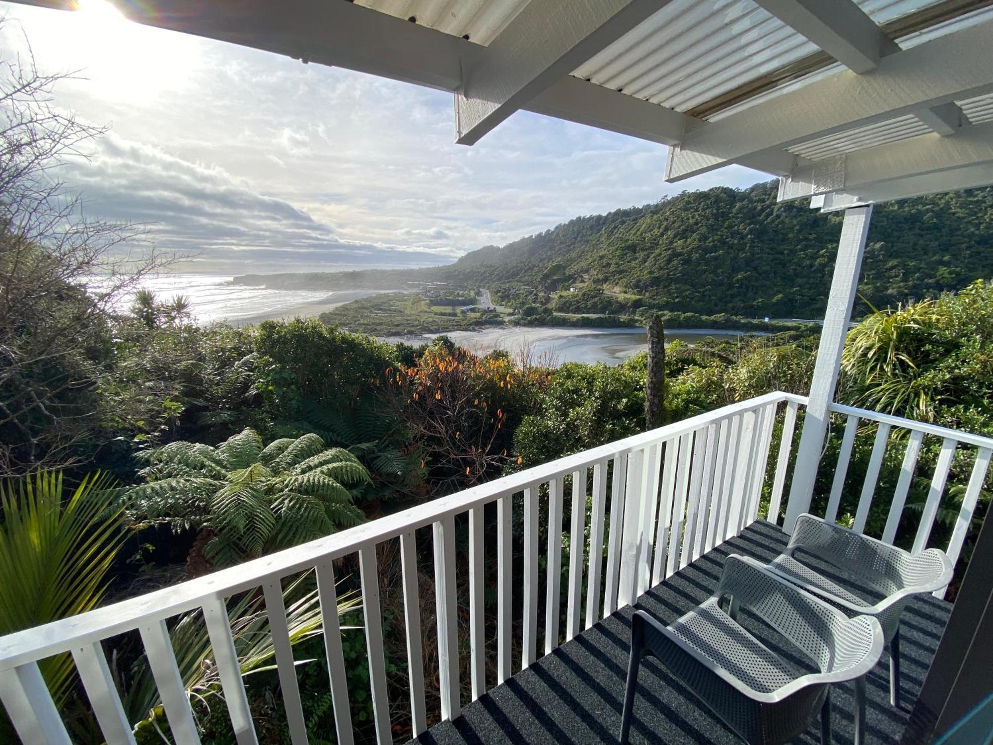 Paparoa Park Motel 푸나카이키 외부 사진