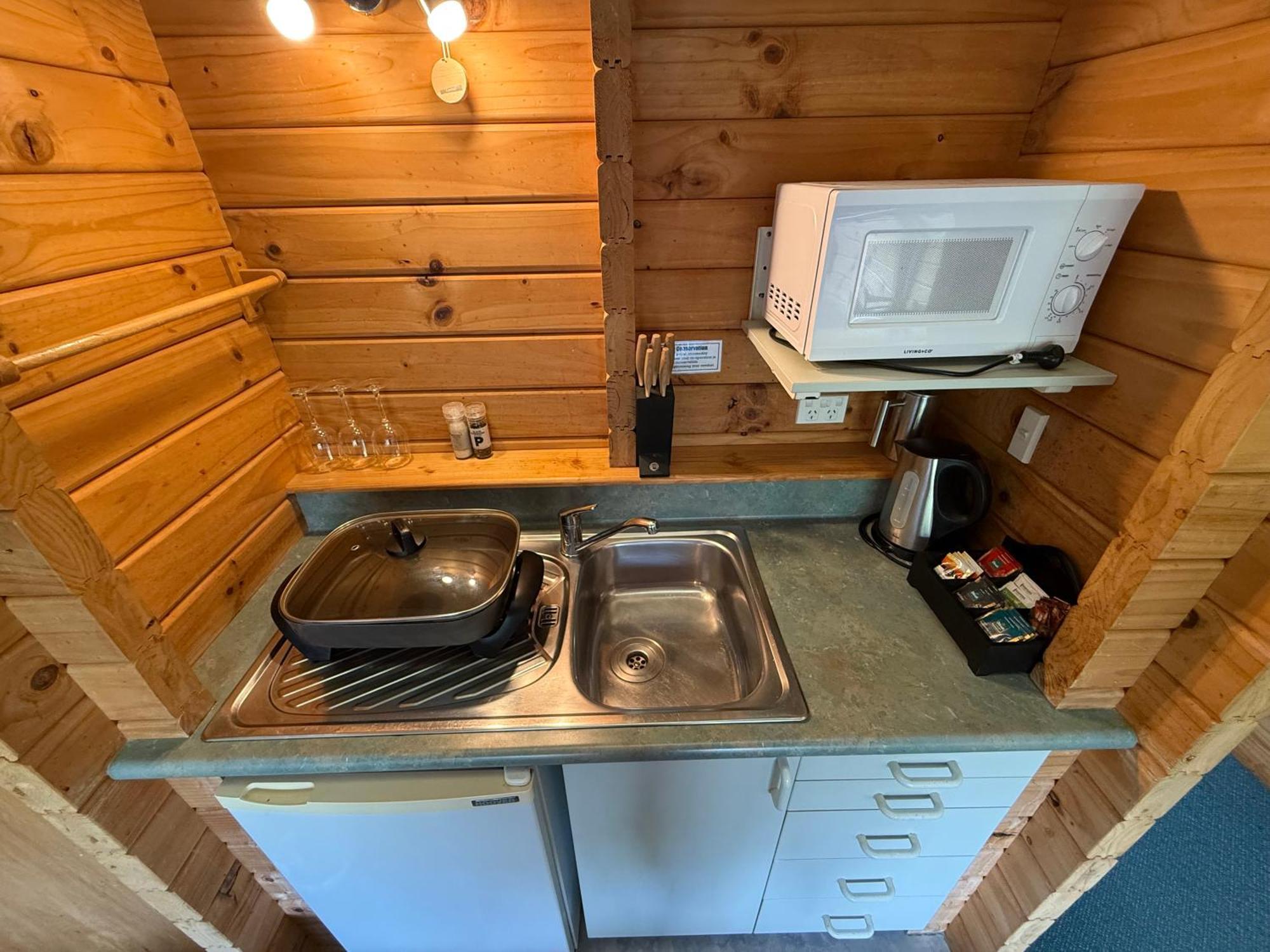 Paparoa Park Motel 푸나카이키 외부 사진