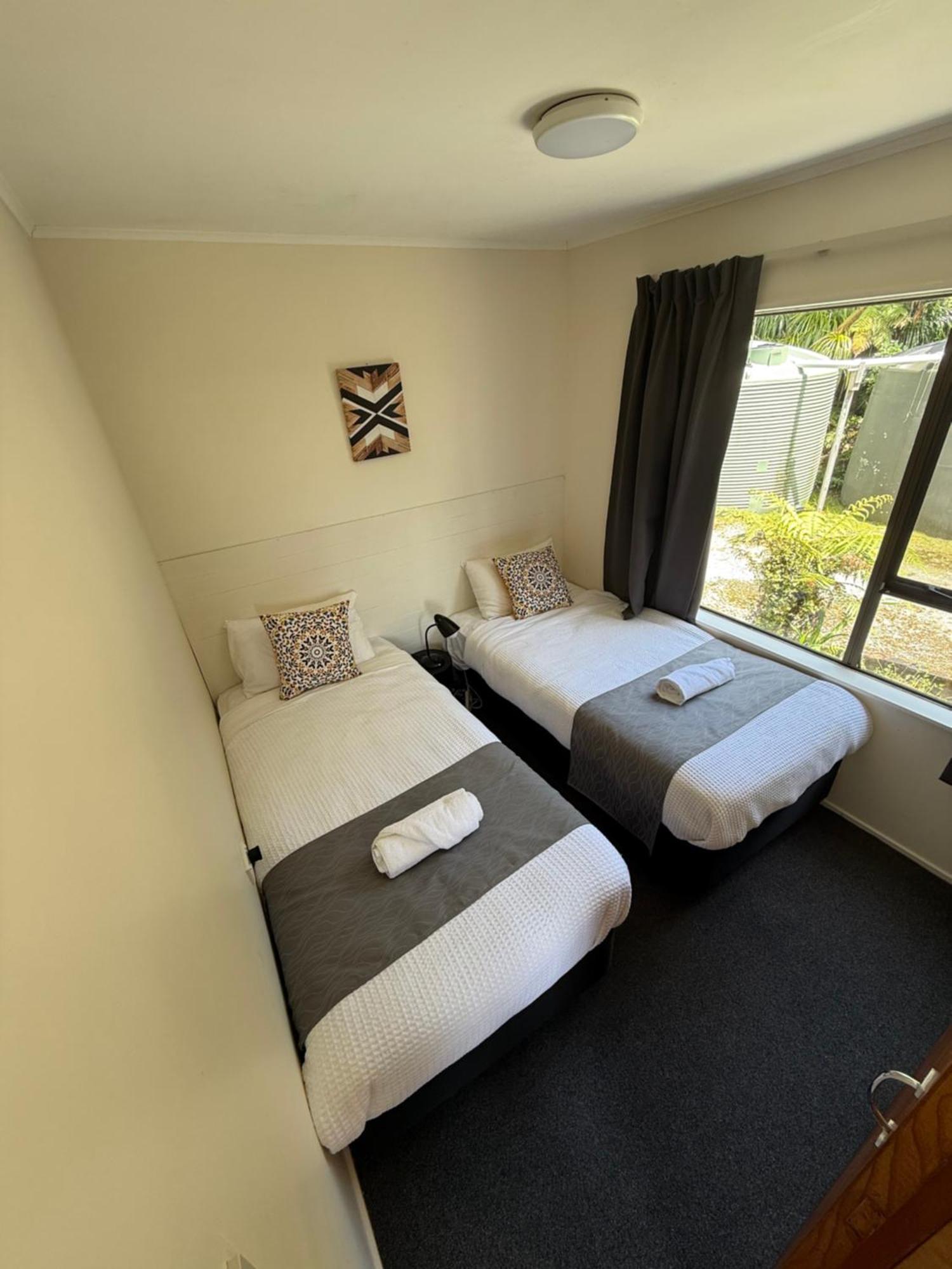 Paparoa Park Motel 푸나카이키 외부 사진