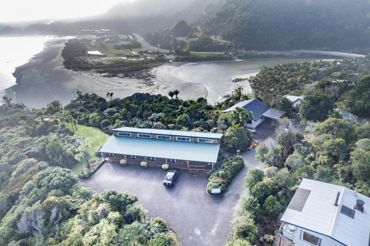 Paparoa Park Motel 푸나카이키 외부 사진